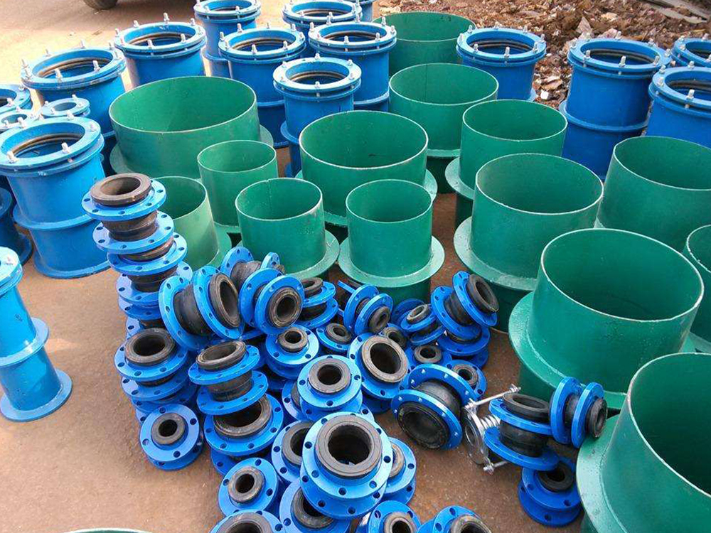 刚性防水套管穿过基础墙会发生什么