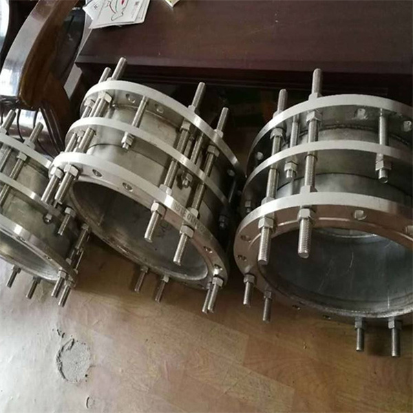 钢制伸缩器安装与作用