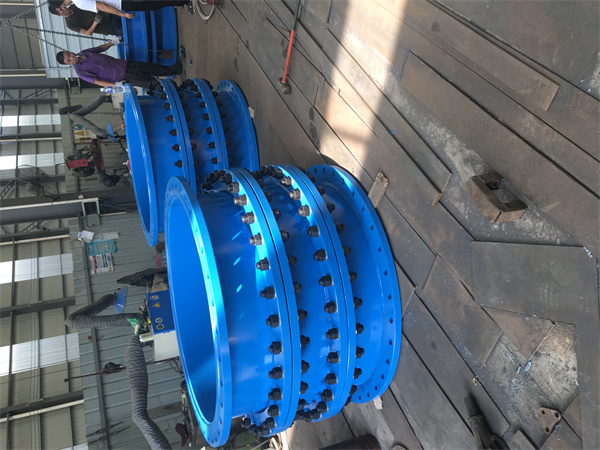 双法兰式限位伸缩器安装规范