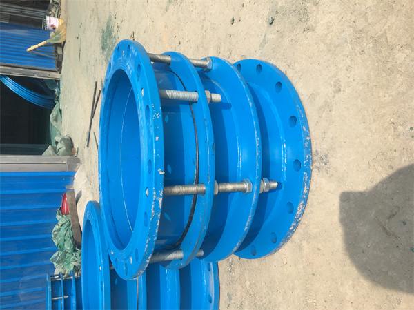 直埋管道伸缩器安装要求