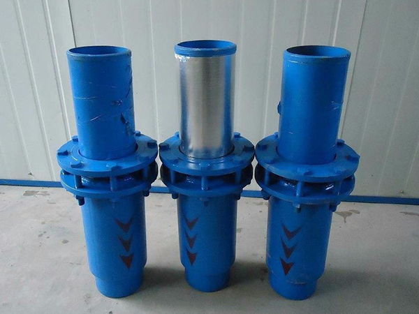 拉萨套筒补偿器厂家