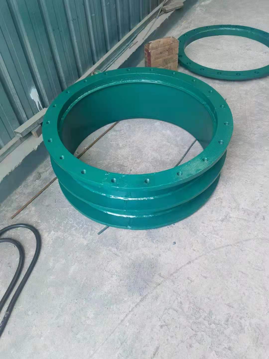 不锈钢柔性防水套管的密封