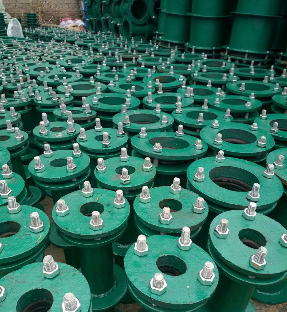 消防水池柔性防水套管安装示意图