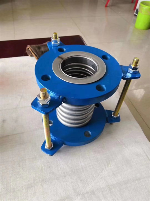 管道波纹管补偿器安装施工图