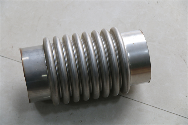 不锈钢波纹管补偿器参数