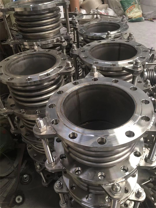 管道波纹补偿器安装规范