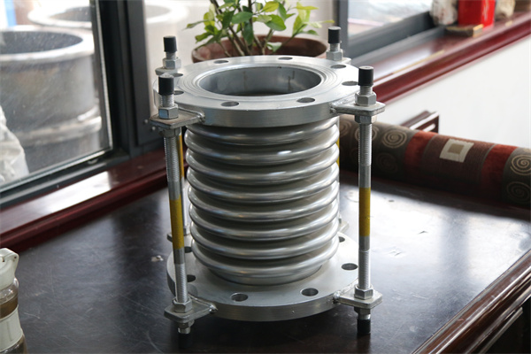 无约束波纹补偿器国家标准