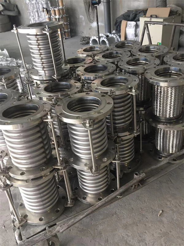 无约束波纹补偿器型号